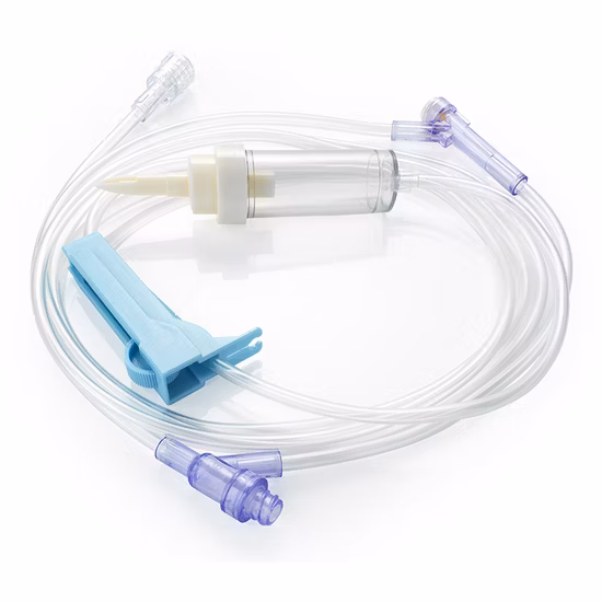 Disposable Medical Supplies Eo Gas Convenient Safe Leak Proof IV Set Infusion Set with Needle (new)